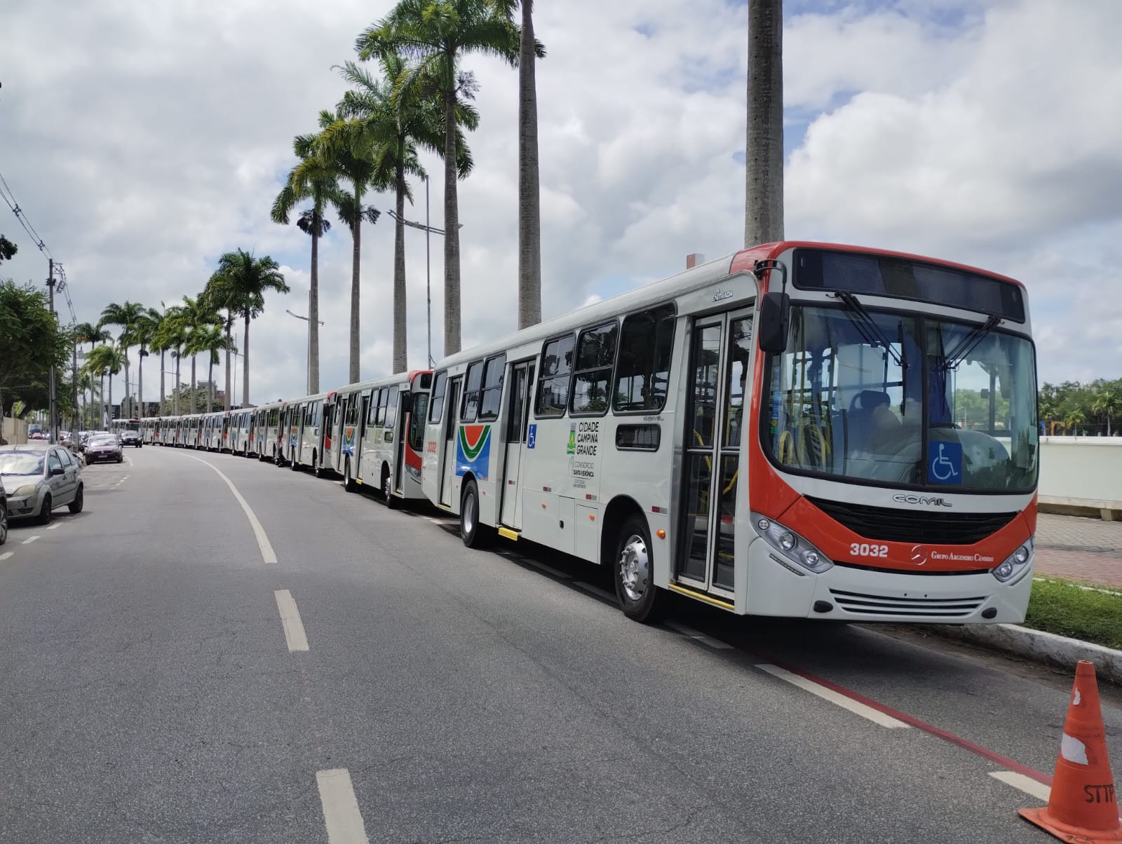 POR NOVA TARIFA: Em Campina Grande, empresas acatam exigências de Bruno: renovam a frota com 40 ônibus novos e seminovos, além de ampliar os horários