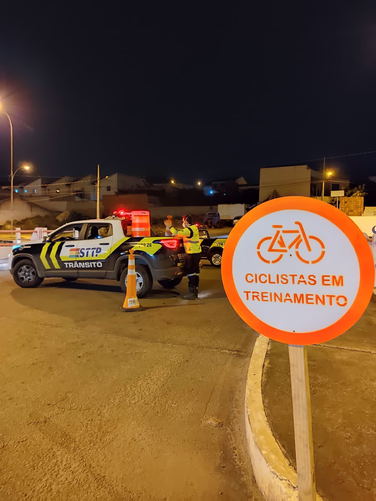 STTP realiza interdição de vias para incentivar prática do ciclismo no Canal de Bodocongó