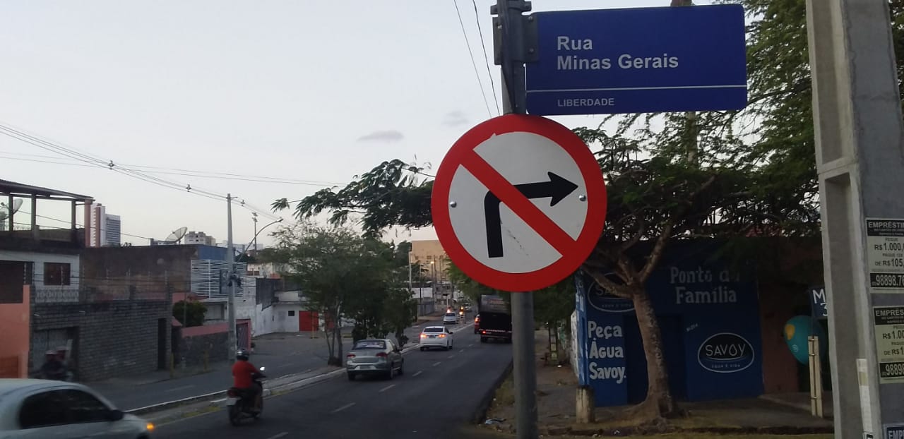 STTP implanta mão única na Rua Minas Gerais e revitaliza sinalização em ruas dos bairros Liberdade, Jardim Tavares e Catolé.