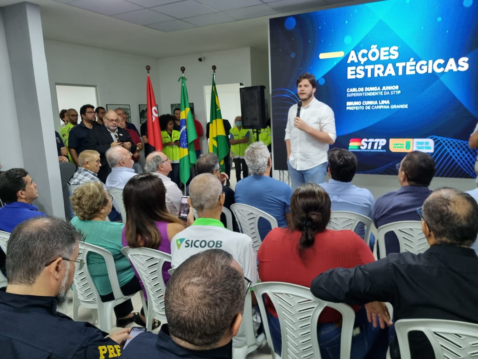 Prefeito Bruno Cunha Lima inaugura nova sede da STTP